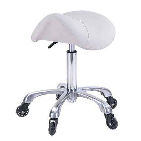 Vit sadelstol med tysta hjul